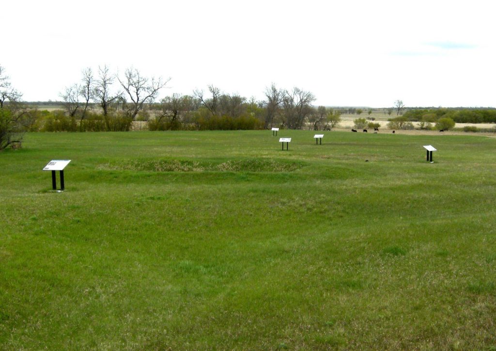 Menoken Indian Village Site: A Prehistoric Fortified Settlement in North Dakota 2 Menoken Indian Village Site