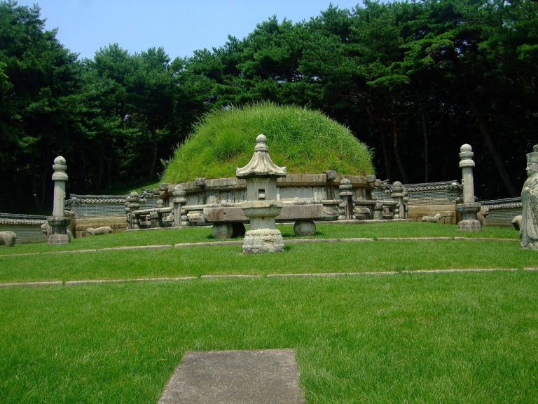 Geonwolleung: The First Royal Tomb of the Joseon Dynasty