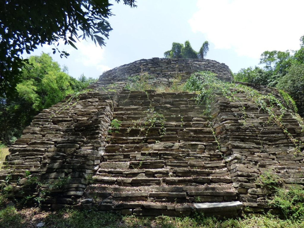 El Sabinito: A Huastec Settlement in Tamaulipas 2 El Sabinito