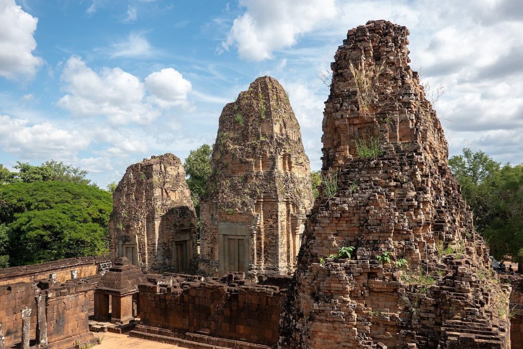 Pre Rup: A Khmer Hindu Temple Mountain in Cambodia 4 Pre Rup
