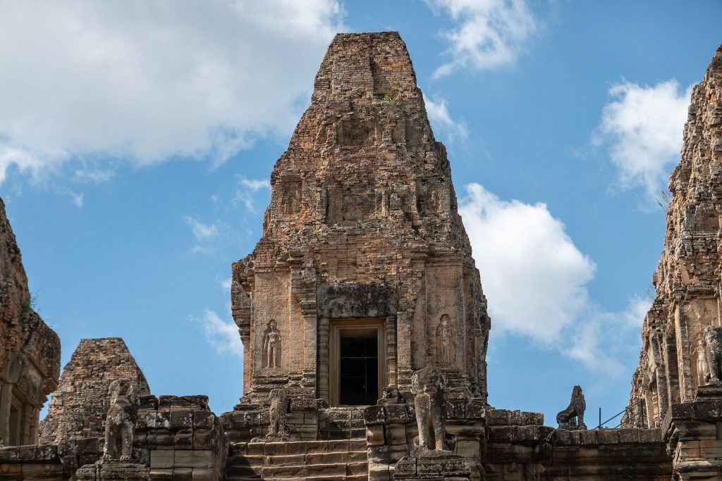 Pre Rup: A Khmer Hindu Temple Mountain in Cambodia 5 Pre Rup