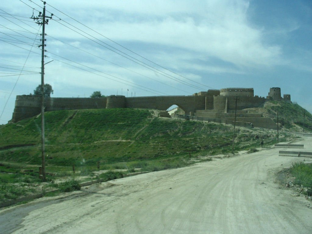 Tal Afar Citadel: An Ottoman Fortress on Earlier Assyrian Remains 1 Tal Afar Citadel