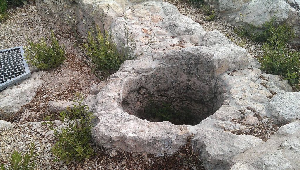Um el Umdan: A Jewish Archaeological Village near Modi'in 4 Um el Umdan