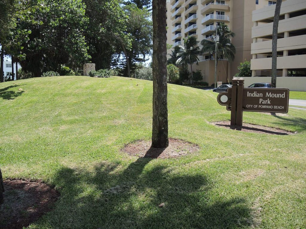 Pompano Beach Mound: A Tequesta Burial Mound in Florida 1 Pompano Beach Mound