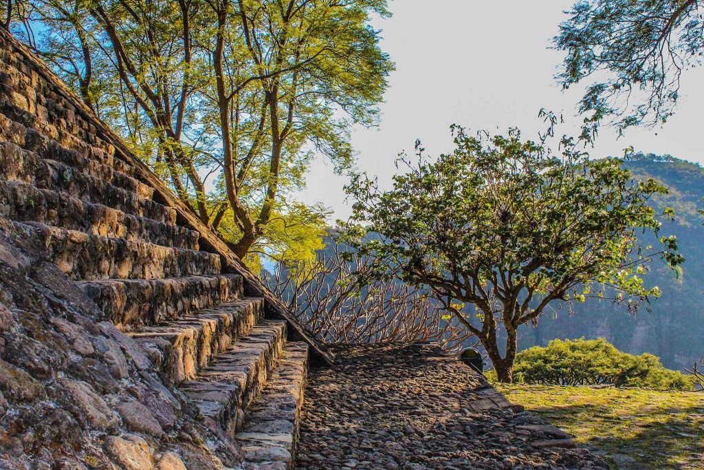 Malinalco Archaeological Site: An Aztec Ceremonial Center 4 Archeological site of Malinalco