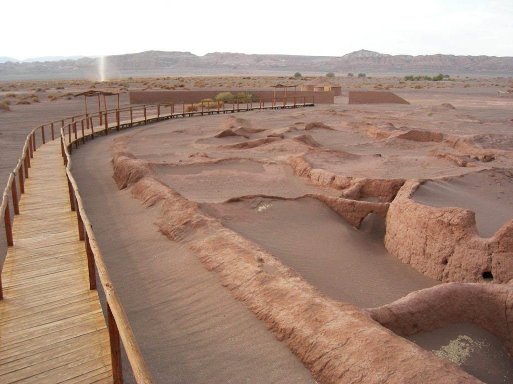 Tulor: An Agro-Pottery Village in Northern Chile 1 Tulor