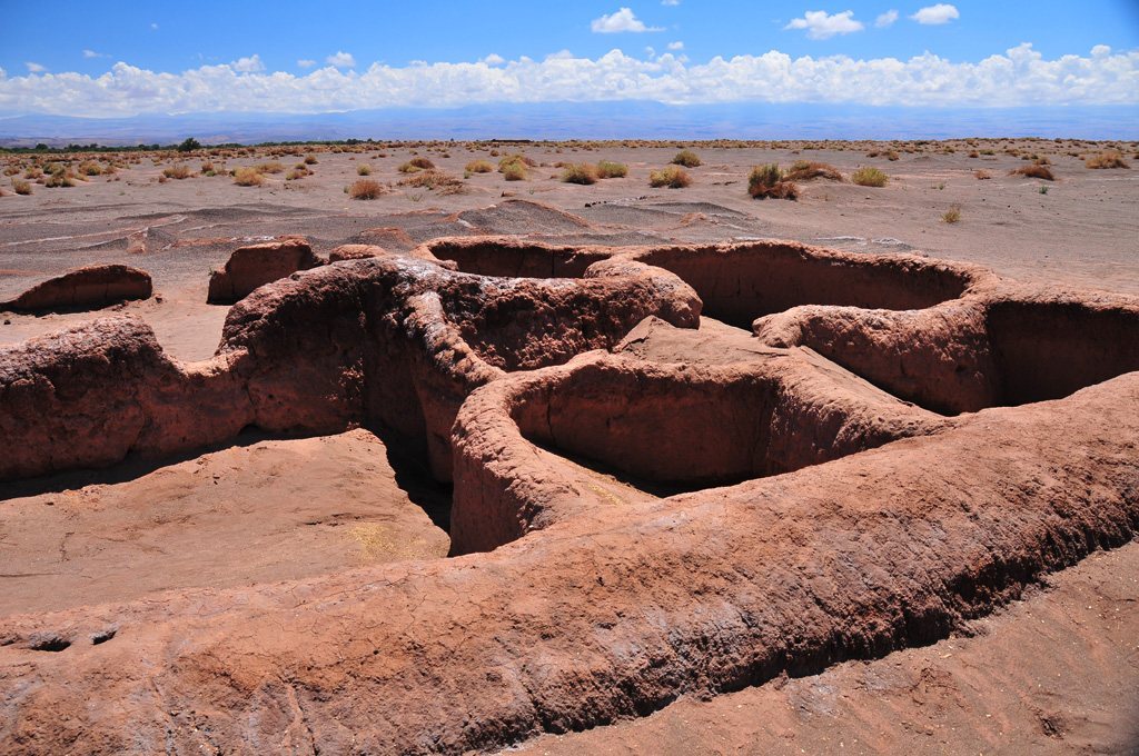 Tulor: An Agro-Pottery Village in Northern Chile 4 Tulor