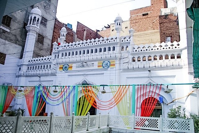 Neevin Mosque: A Fifteenth-Century Lodi Mosque in Lahore 1 Neevin Mosque