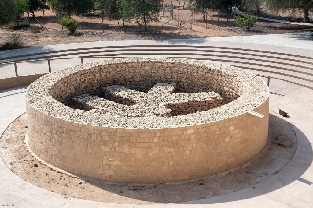 Mleiha Archaeological Centre: A Visitor and Exhibition Centre in Sharjah 2 Mleiha Archaeological Centre