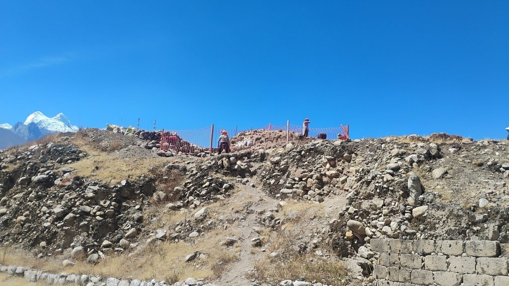 Tumshukayko: A Pre-Inca Ritual Monument in Peru 2 Tumshukayko