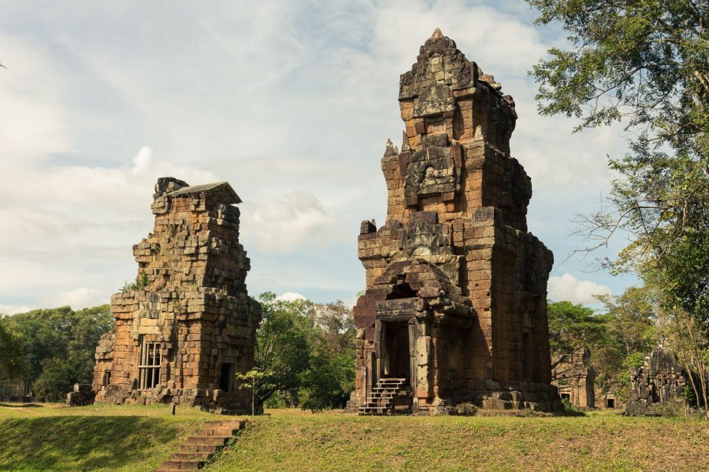 Prasat Suor Prat: The Twelve Towers of Angkor Thom 3 Prasat Suor Prat