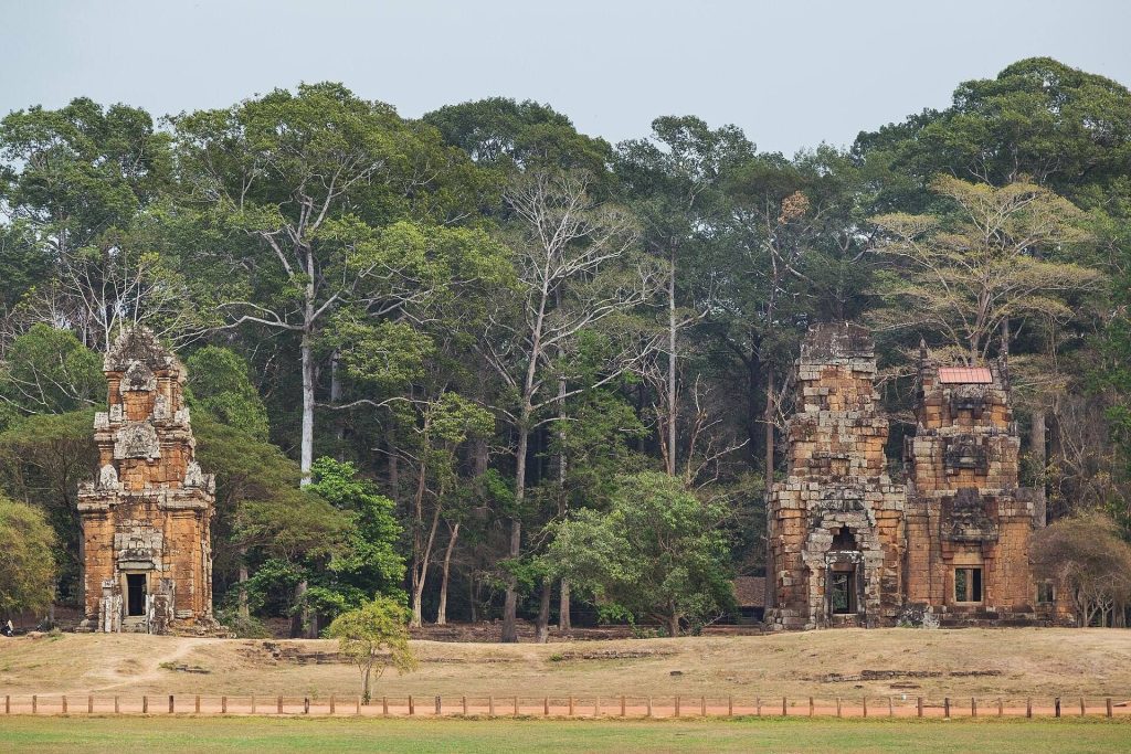 Prasat Suor Prat: The Twelve Towers of Angkor Thom 4 Prasat Suor Prat