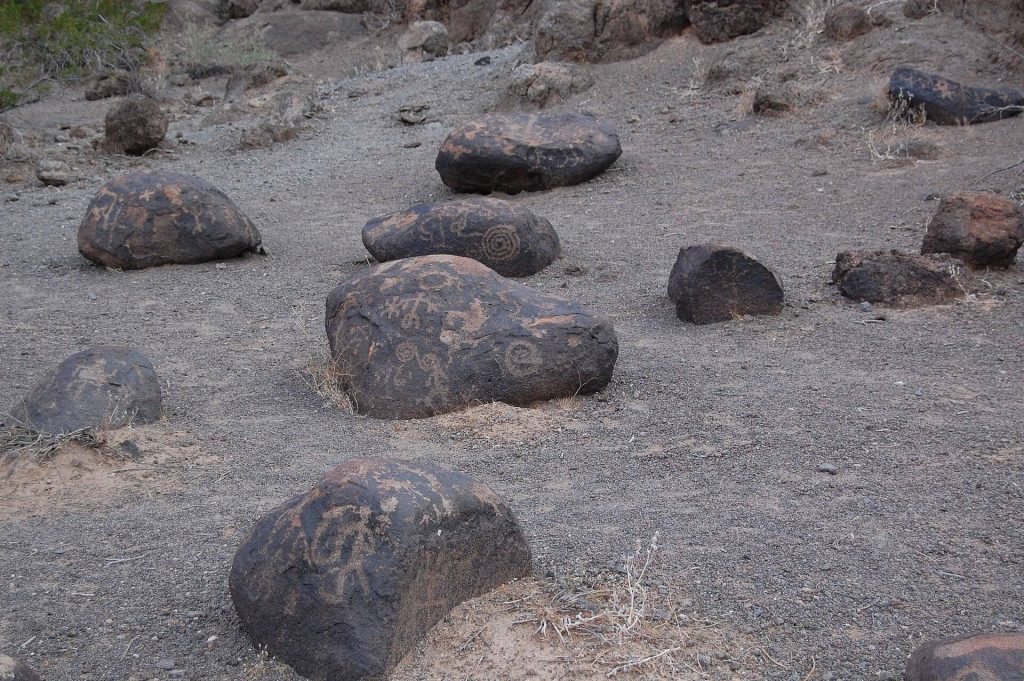 Painted Rock Petroglyph Site: A Hohokam Rock-Art Landscape in Arizona 1 Painted Rock Petroglyph Site