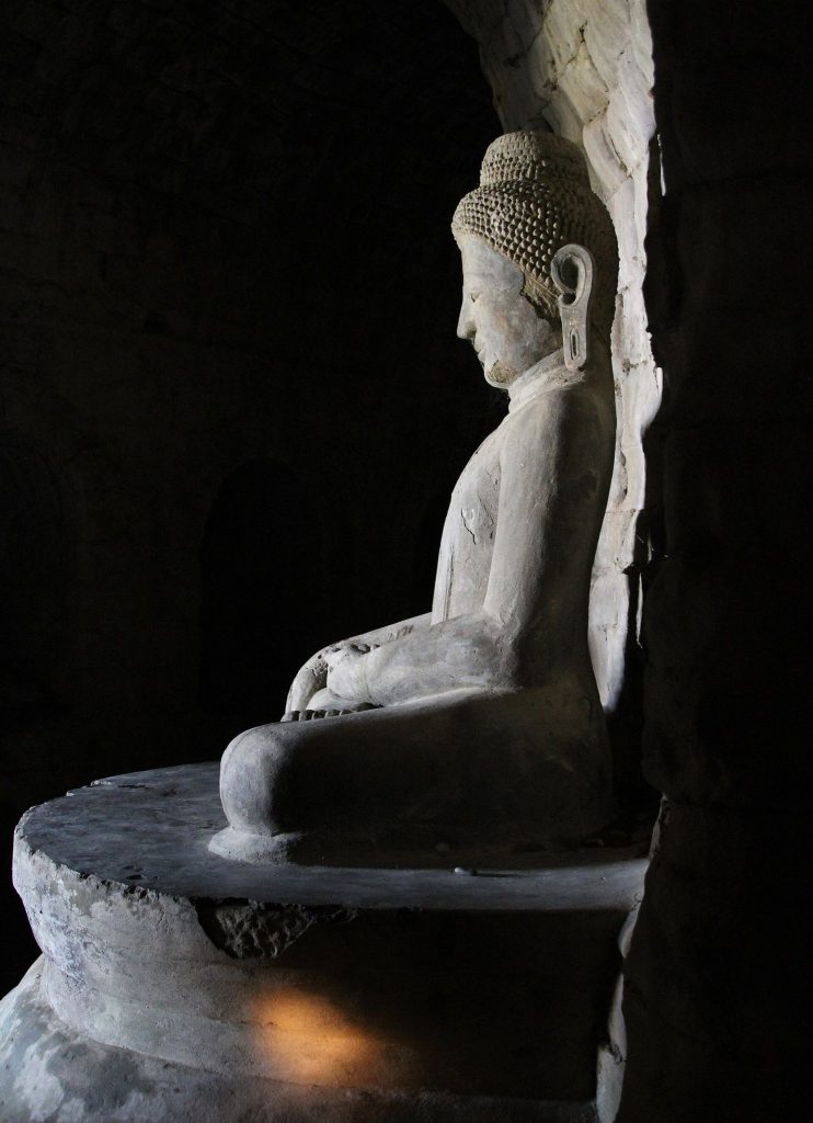 Le Myet Hna Temple: A Four-Faced Buddhist Foundation Pagoda of Mrauk U 5 Le Myet Hna Temple