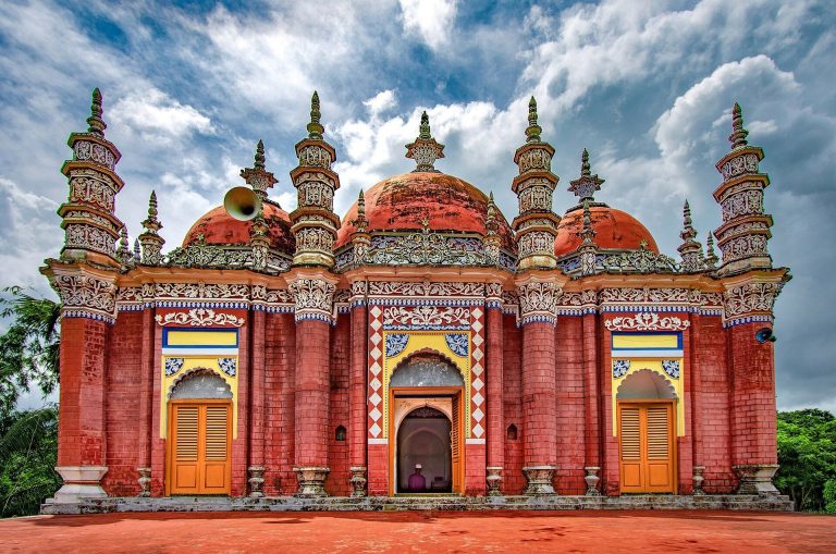 Karapur Miah Bari Mosque: An Eighteenth-Century Bengali Mughal Mosque in Bangladesh