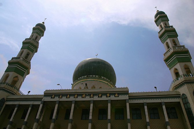Dongguan Mosque: A Historic Sunni Mosque in Xining 1 Dongguan Mosque