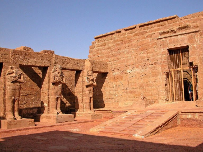 Wadi es-Sebua: New Kingdom Temples in Nubia, Egypt