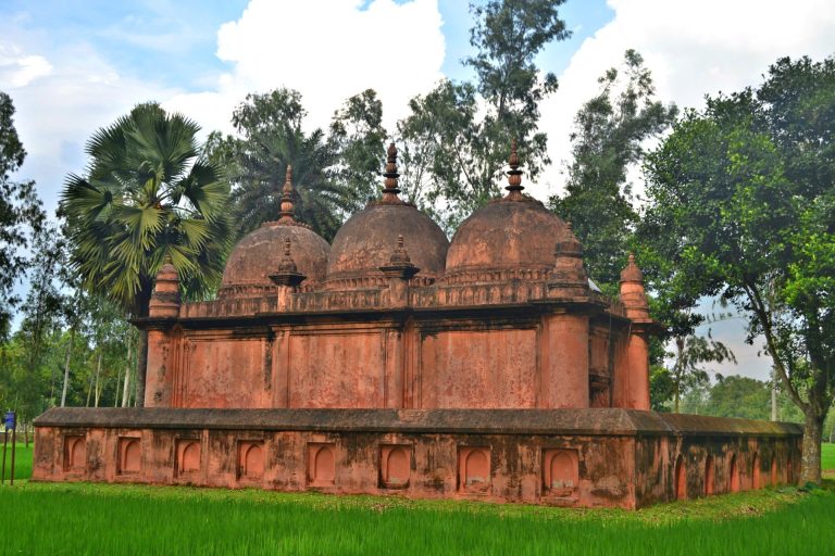Mithapukur Bara Mosque: An Early-Nineteenth-Century Mosque in Bangladesh