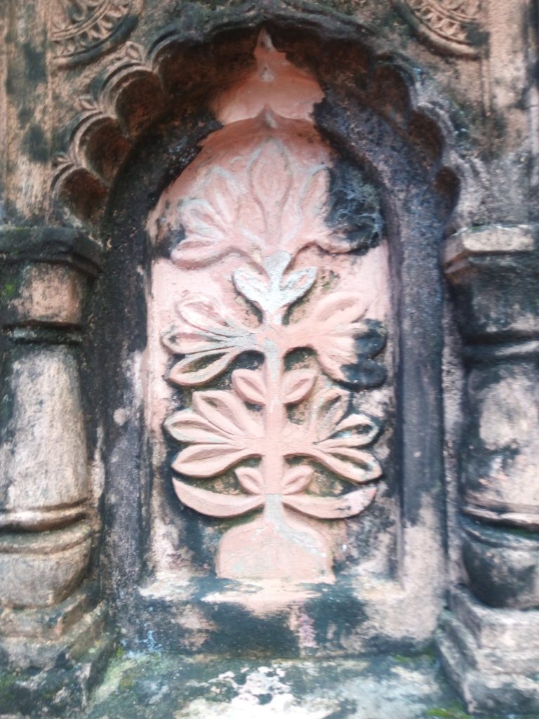 Mithapukur Bara Mosque: An Early-Nineteenth-Century Mosque in Bangladesh 4 Mithapukur Bara Mosque