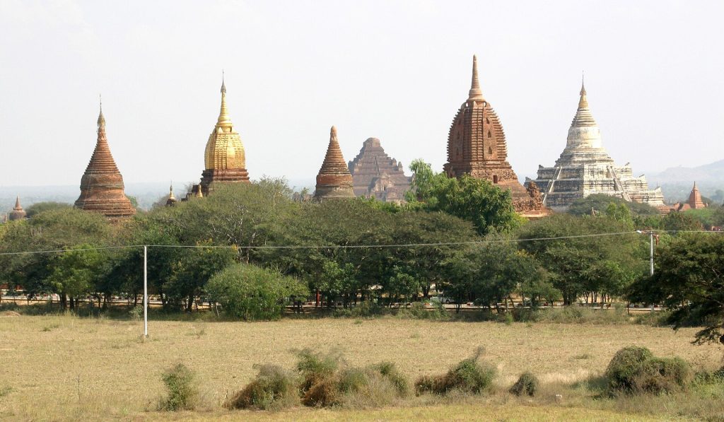 Dhammayangyi Temple: A Theravada Buddhist Temple in Bagan 4 Dhammayangyi Temple