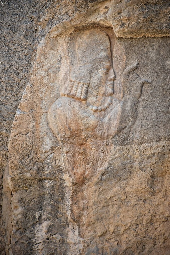 Naqsh-e Rajab: Sasanian Rock Reliefs in Iran 5 Naqsh-e Rajab