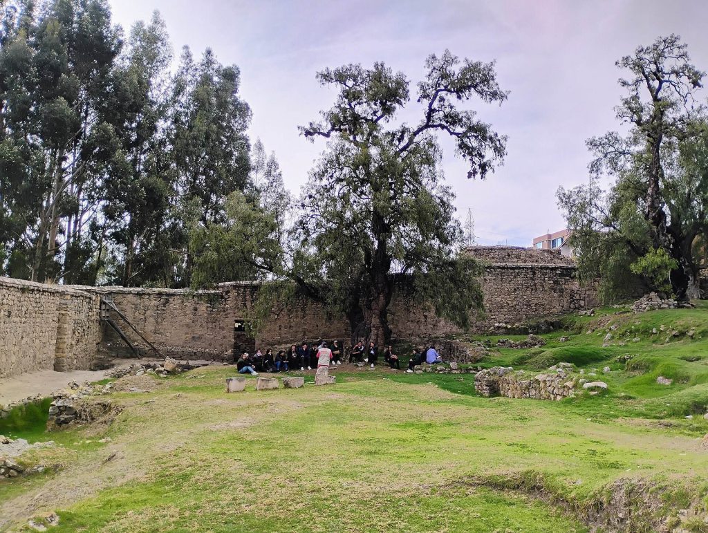 Wari Willka: A Wari and Huanca Sanctuary in Peru 2 Wari Willka