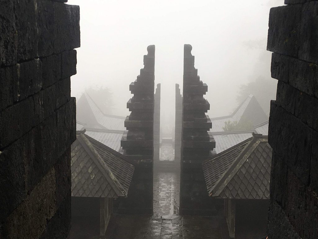 Cetho: A Fifteenth-Century Javanese Hindu Temple Complex 2 Cetho
