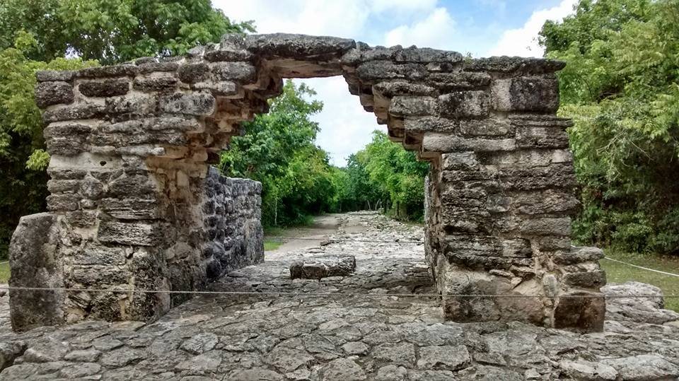 San Gervasio: A Maya Pilgrimage and Settlement Center on Cozumel 2 San Gervasio