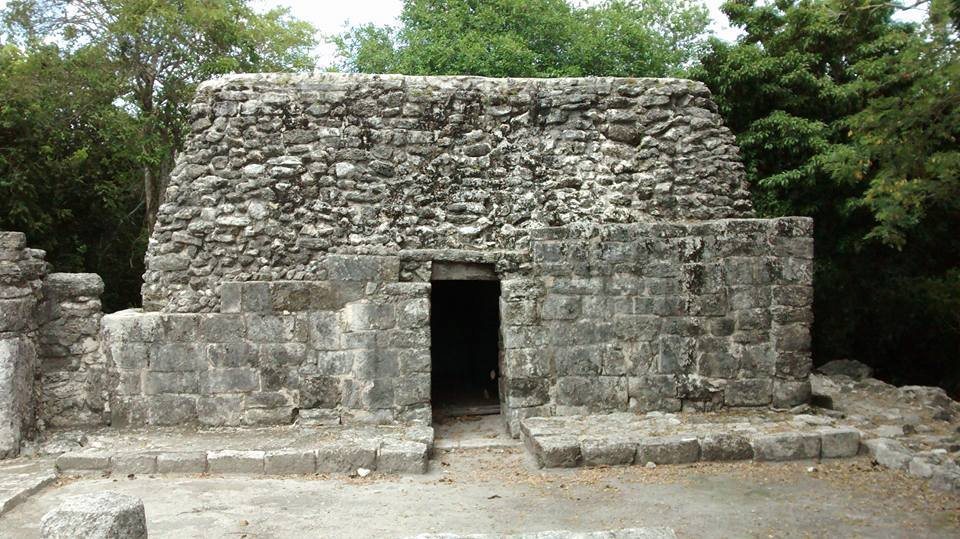San Gervasio: A Maya Pilgrimage and Settlement Center on Cozumel 4 San Gervasio
