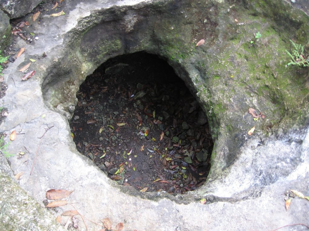 San Gervasio: A Maya Pilgrimage and Settlement Center on Cozumel 5 San Gervasio