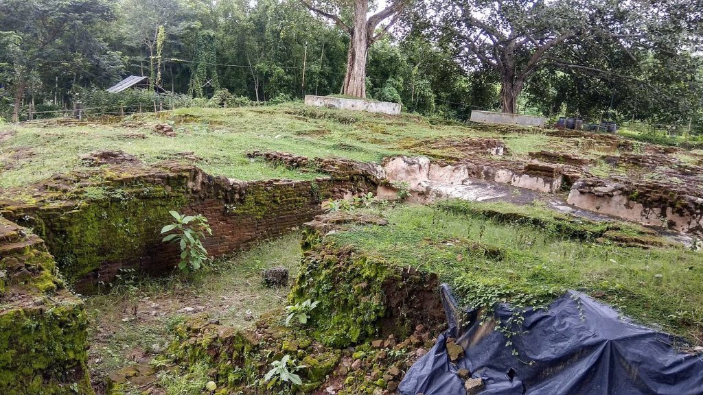 Moghalmari: A Buddhist Monastic Excavation Site in West Bengal 1 Moghalmari