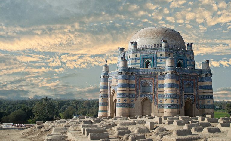 Tomb of Bibi Jawindi: A Fifteenth-Century Sufi Mausoleum in Pakistan