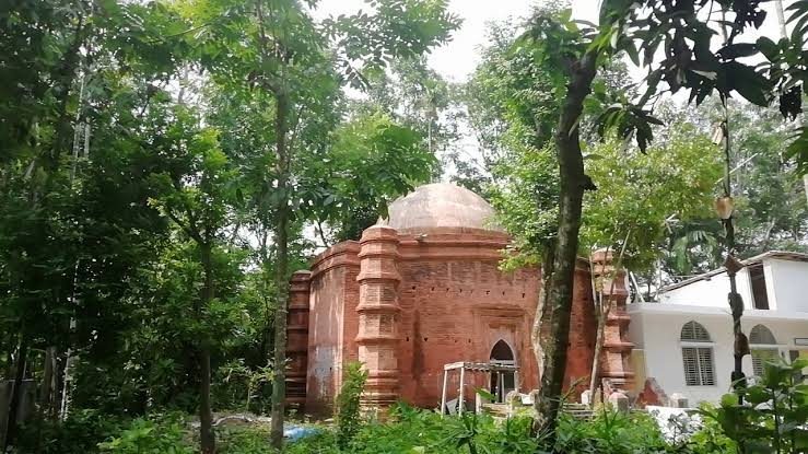 Nasrat Gazi Mosque: A Sixteenth-Century Islamic Mosque in Bangladesh 2 Nasrat Gazi Mosque