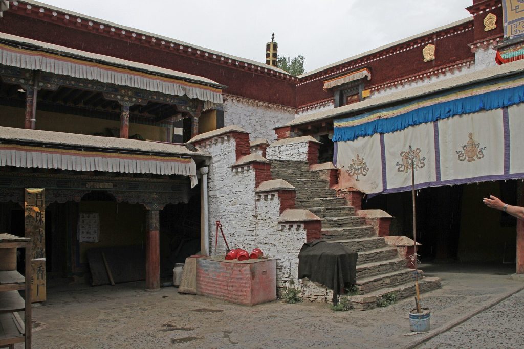 Tradruk Temple: A Tibetan Buddhist Royal Monastery in the Yarlung Valley 4 Tradruk Temple