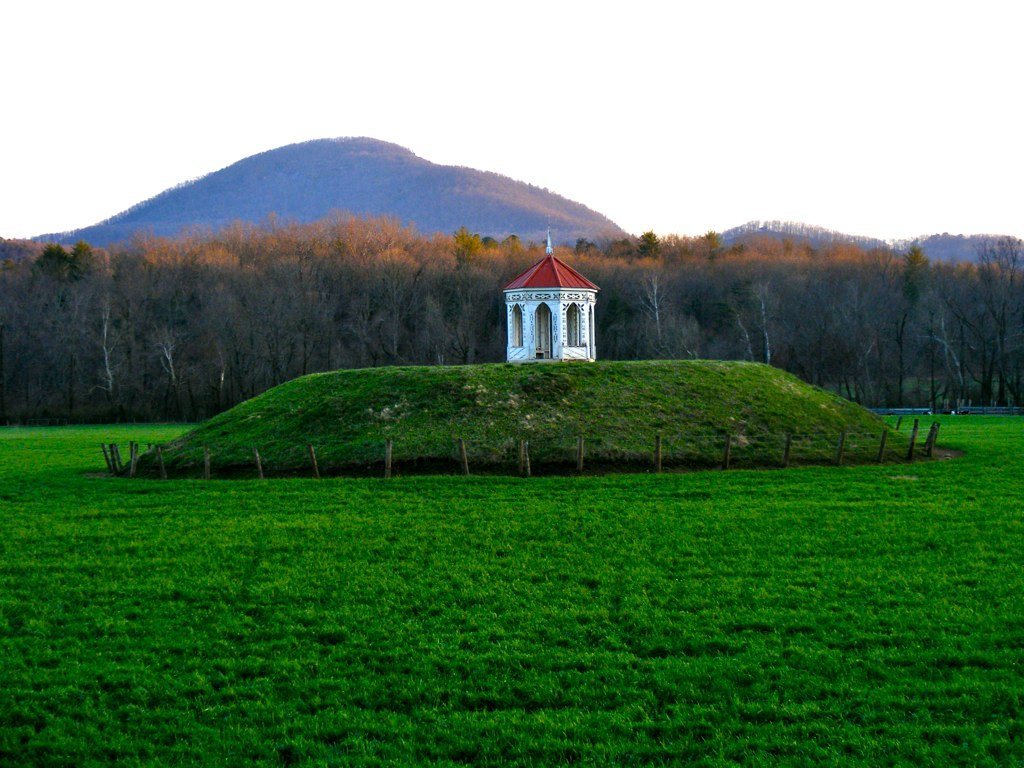 Nacoochee Mound: A Mississippian Platform Mound in Georgia 1 Nacoochee Mound