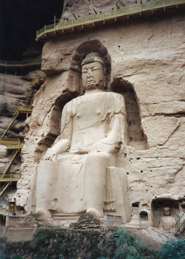 Bingling Temple: A Buddhist Grotto Sanctuary in China
