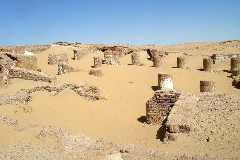 Kellis: A Hellenistic, Roman, and Byzantine Village in Egypt 5 Kellis