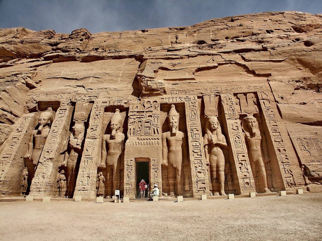 Small Temple of Abu Simbel: A Rock-Cut Temple to Nefertari and Hathor 2 Small Temple of Abu Simbel