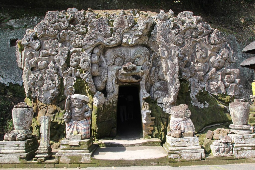 Goa Gajah: An 11th-Century Hindu Sanctuary in Bali 1 Goa Gajah