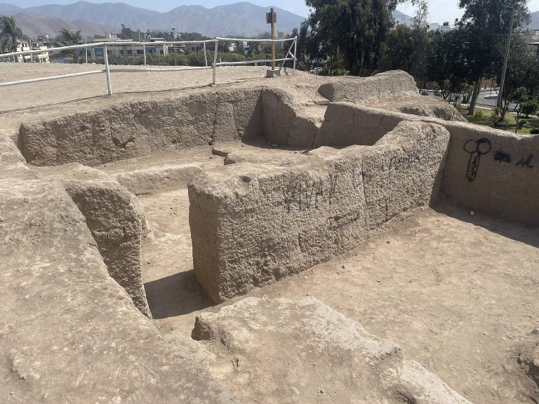 Huaca Melgarejo: A Lima Culture Ceremonial and Administrative Complex in Peru