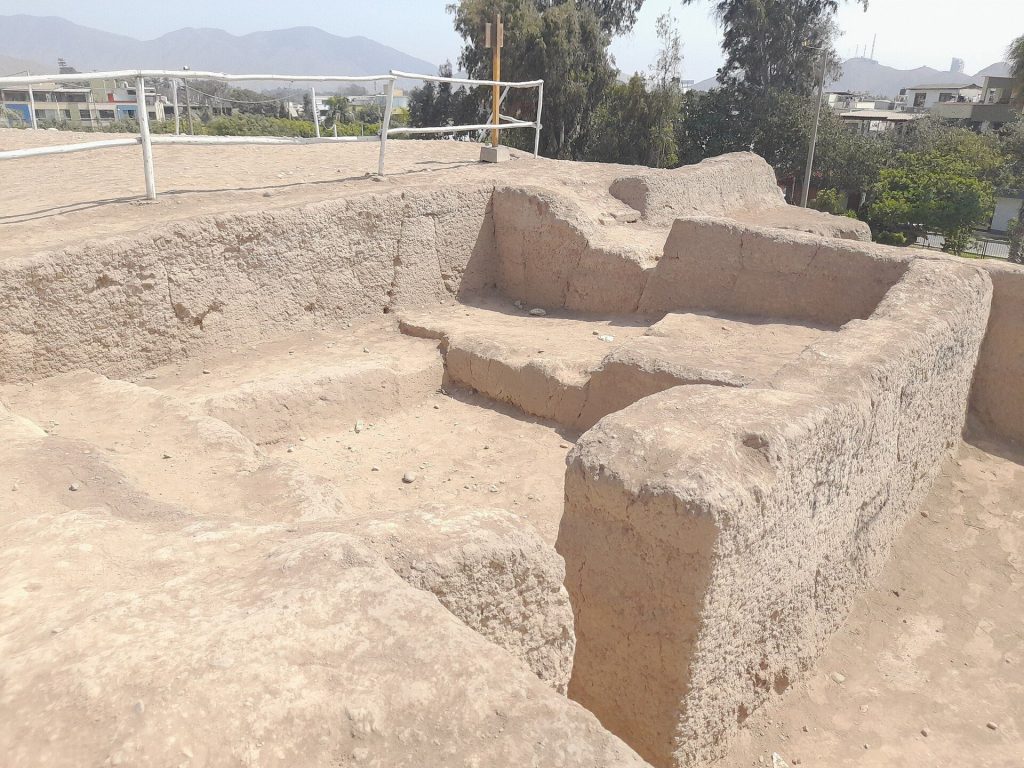 Huaca Melgarejo: A Lima Culture Ceremonial and Administrative Complex in Peru 3 Huaca Melgarejo