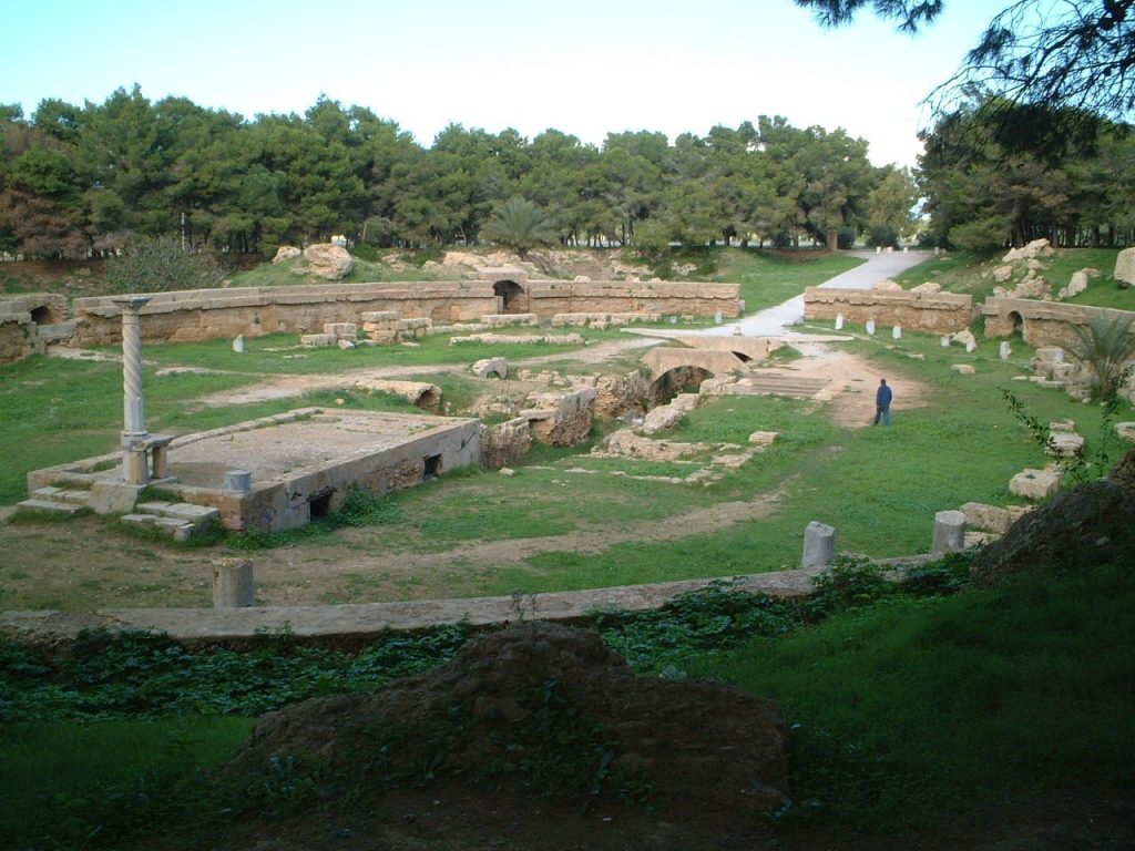 Carthage Amphitheatre: A Roman Arena in Tunisia 1 Carthage amphitheatre