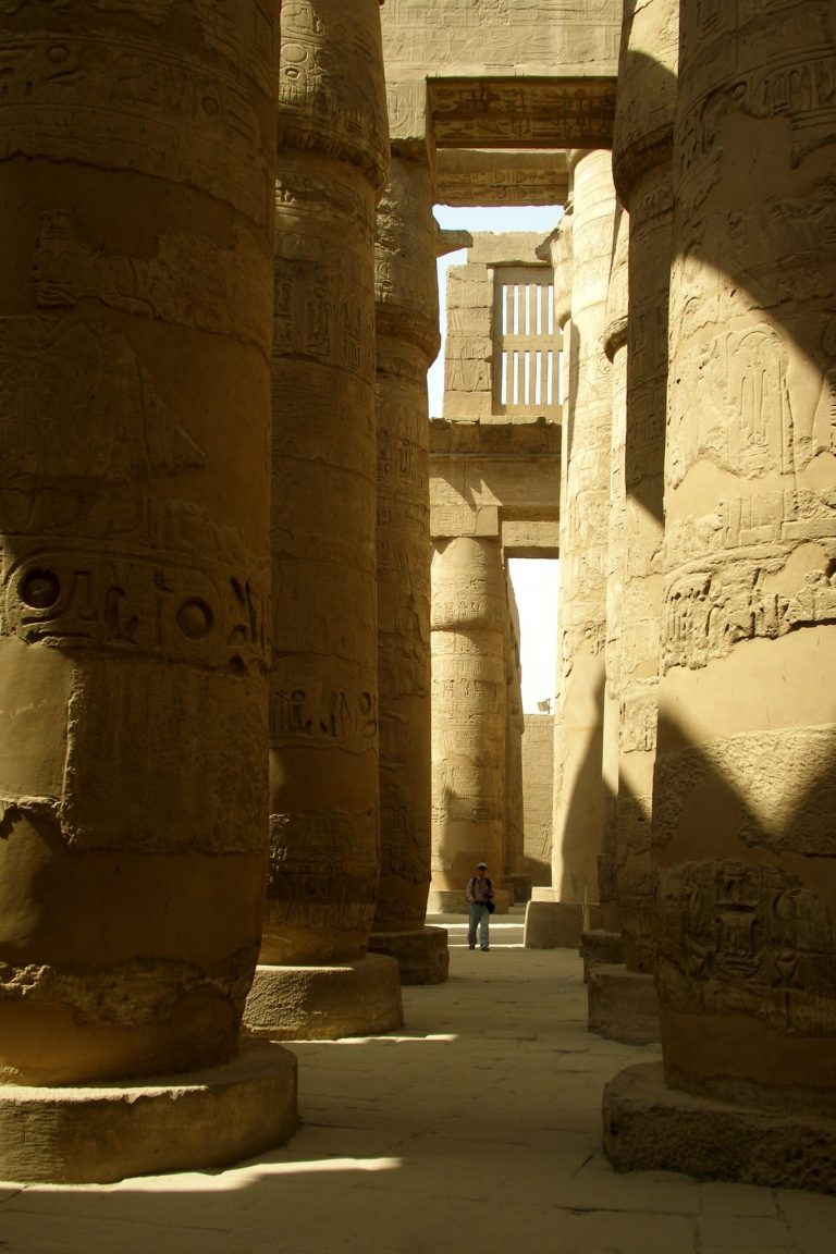 Great Hypostyle Hall: A Nineteenth-Dynasty Temple Hall at Karnak