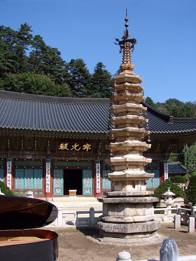 Woljeongsa: A Historic Buddhist Temple on Odaesan 1 Woljeongsa