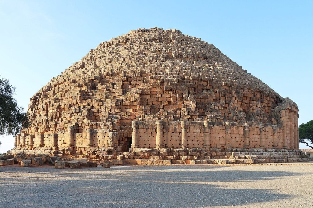 Royal Mausoleum of Mauretania: Ancient Dynastic Monument in Algeria 1 Royal Mausoleum of Mauretania