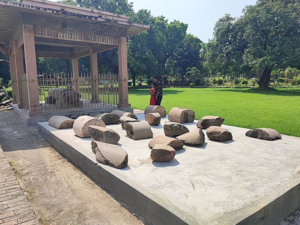 Kumhrar: Excavated Remains of Ancient Pataliputra in India 3 Kumhrar