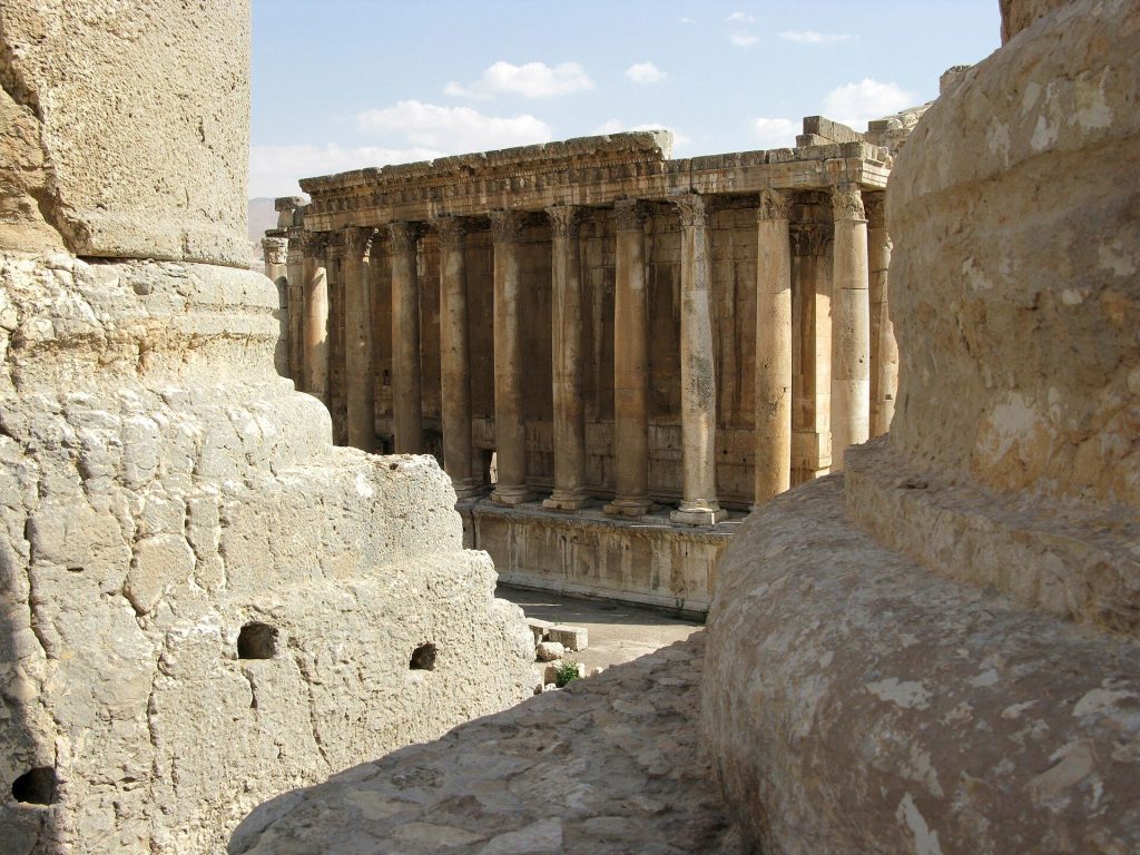 Temple of Bacchus: A Roman Temple at Baalbek 2 Temple of Bacchus