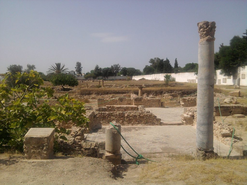 Pupput: A Roman Coastal Settlement in Tunisia 1 Pupput