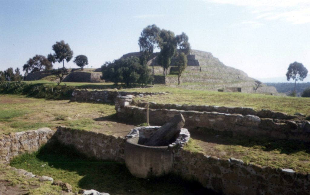 Xochitecatl: A Pre-Columbian Ceremonial Center in Tlaxcala, Mexico 1 Xochitecatl