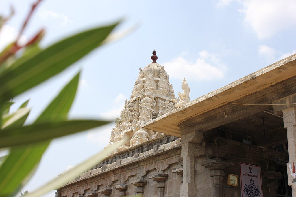 Varadharajaperumal Temple, Thirubuvanai: A Chola Vishnu Temple 3 Varadharajaperumal temple, Thirubuvanai